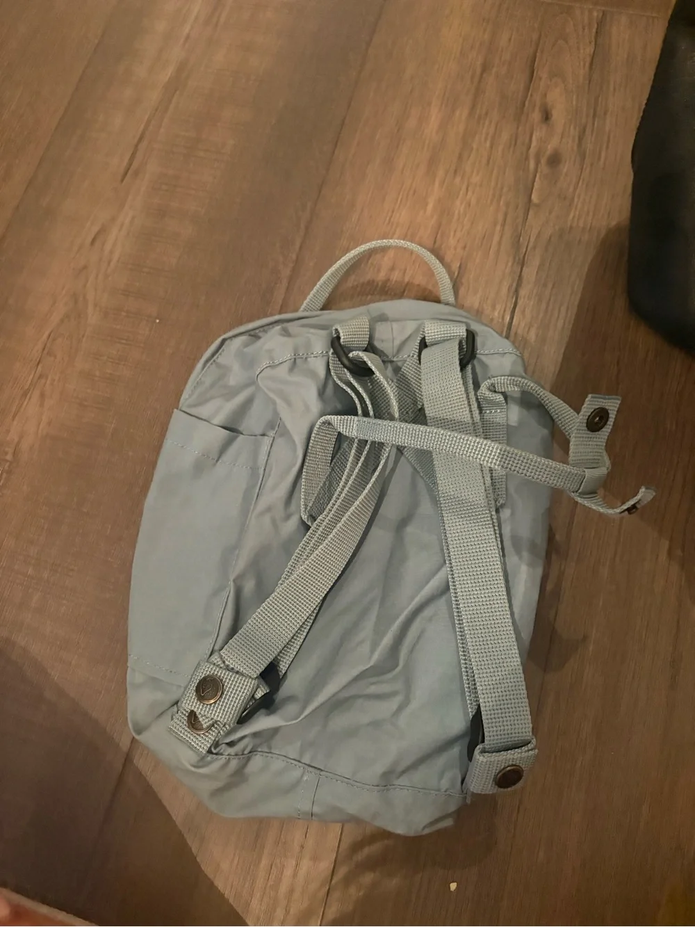 Kånken Mini Backpack in Light Gray